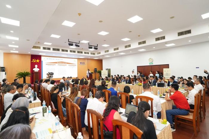 Hội thảo thu hút nhiều chuyên gia, nhà quản lý tham gia