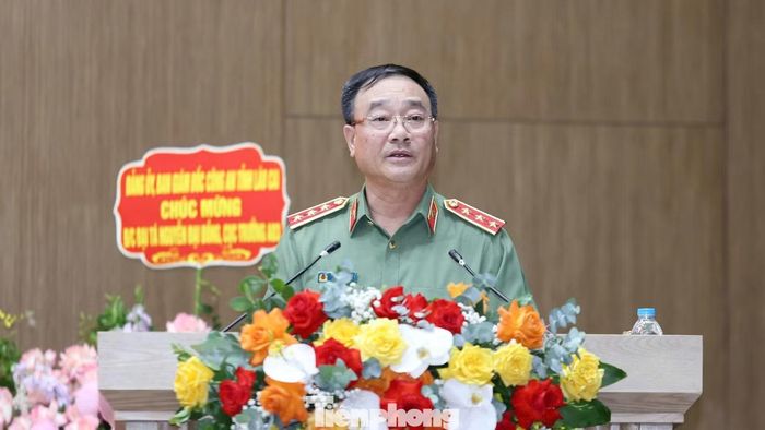Thứ trưởng Phạm Thế Tùng phát biểu tại buổi lễ. Ảnh: K.H