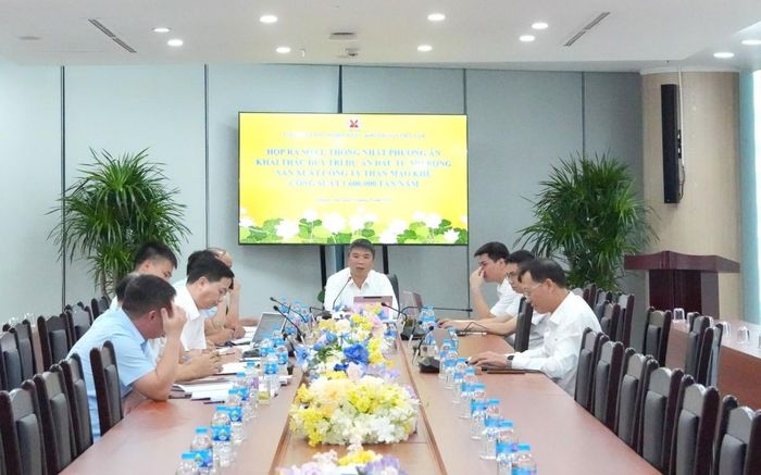 Toàn cảnh buổi làm việc thống nhất đầu tư mở rộng công suất lên 1,6 triệu tấn/năm cho Than Mạo Khê - TKV.