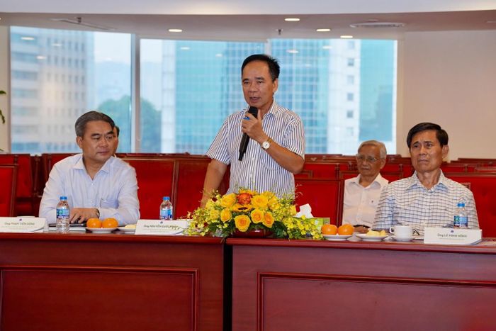 TS. Nguyễn Quốc Thập - Chủ tịch VPA phát biểu kết luận cuộc họp.