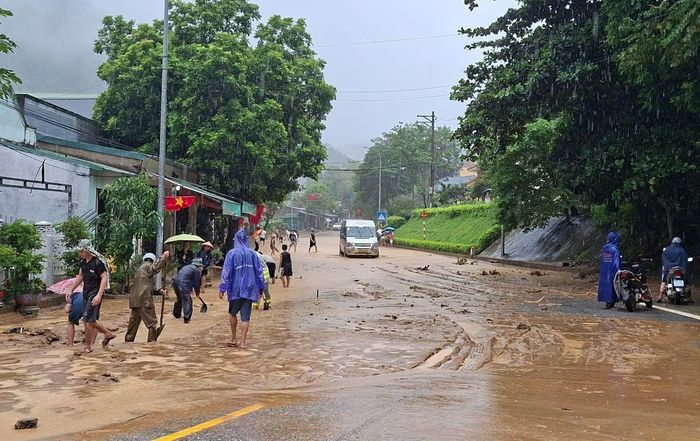 Mưa lớn vẫn đang trút xuống các khu vực miền núi Thanh Hóa