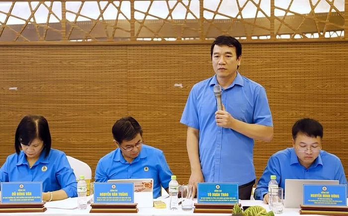 Các đại biểu phát biểu tại hội nghị.