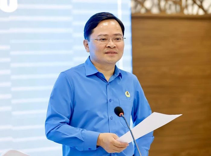 Ông Nguyễn Anh Tuấn, Chủ tịch Tổng Liên đoàn Lao động Việt Nam, phát biểu tại hội nghị.