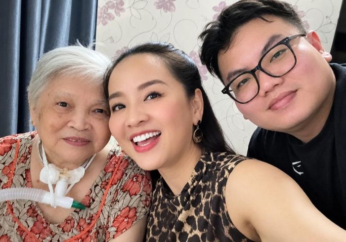 Diễn viên Hoài An bên mẹ và con trai - 2 người quan trọng nhất hiện tại của chị. 