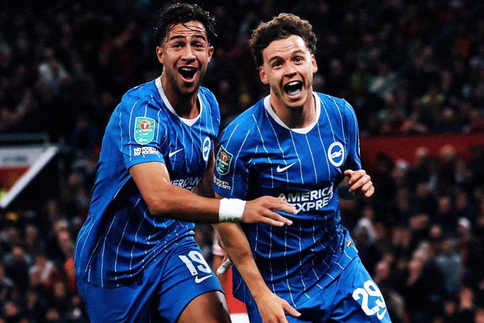 Brighton ngược dòng ngoạn mục. Ảnh: BHAFC