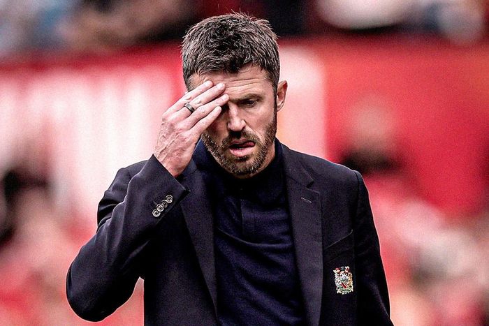 Thua 3 trong 6 trận chính thức, Carrick lâm nguy. Ảnh: ESPN