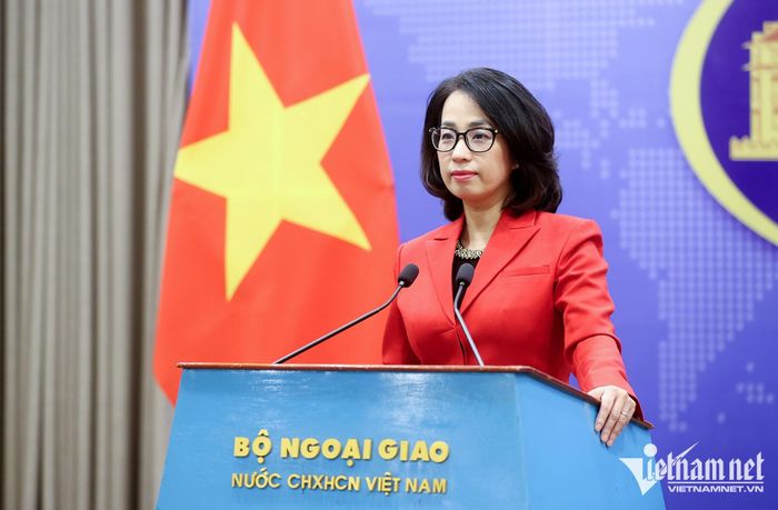 Người phát ngôn Phạm Thu Hằng thông tin tại họp báo chiều nay