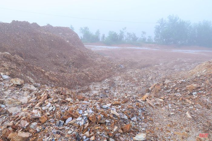 Theo kế hoạch, tuyến đường phải hoàn thành vào cuối năm 2024. Tuy nhiên, do không bảo đảm tiến độ, dự án được gia hạn lần thứ nhất đến ngày 30/6/2026 và sau đó tiếp tục được gia hạn lần thứ hai đến ngày 30/9/2026.