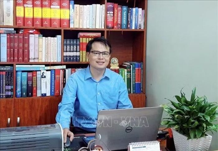 TS Lê Văn Phong, Viện Sử học (Viện Hàn lâm Khoa học xã hội Việt Nam) đánh giá Kết luận số 91-KL/TW cho thấy bước chuyển từ “kỷ niệm lịch sử” sang “phát huy giá trị lịch sử”. Ảnh: Diệu Thúy/TTXVN