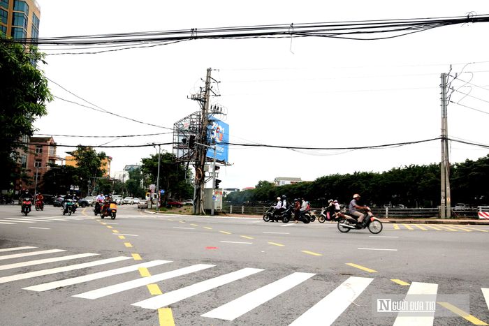 Phương án trên không chỉ giải quyết triệt để bài toán ô nhiễm môi trường, tối ưu hóa cảnh quan đô thị, mà còn tạo điều kiện để xây dựng đồng bộ hệ thống hạ tầng kỹ thuật ngầm tiên tiến (bao gồm mạng lưới thoát nước, cấp điện, viễn thông, chiếu sáng và cây xanh). 