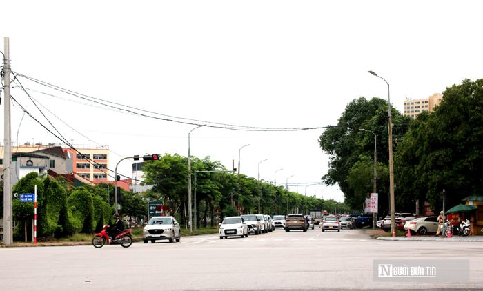 Theo hồ sơ thuyết minh điều chỉnh cục bộ quy hoạch phân khu tỷ lệ 1/2.000, khu vực có tổng diện tích khoảng 23,64 ha và trải dài khoảng 3,2 km dọc theo các tuyến đường Nguyễn Sỹ Sách, Phùng Chí Kiên và Kênh Bắc.