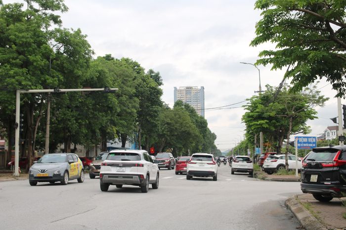 Các cơ quan chuyên môn đánh giá, việc hoàn thiện mở rộng đường Nguyễn Sỹ Sách sẽ nâng cao đáng kể năng lực thông hành và xóa bỏ hoàn toàn nguy cơ ùn tắc giao thông. 