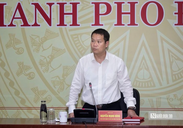 Chủ tịch UBND thành phố Đà Nẵng Nguyễn Mạnh Hùng nhấn mạnh việc gì tháo gỡ được phải tập trung xử lý, việc chưa thể giải quyết cần nói rõ lý do.