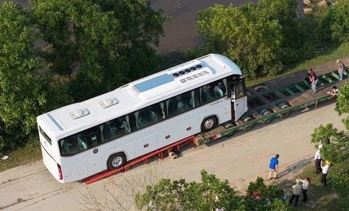 Kim Long Motor xuất khẩu xe bus sang thị trường Thái Lan, đánh dấu bước tiến của ô tô Việt ra thị trường quốc tế