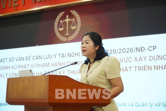 Bà Nguyễn Thanh Hà, Phó Cục trưởng Cục Pháp luật hình sự - hành chính và Quản lý xử lý vi phạm hành chính (Bộ Tư pháp) phát biểu tại hội nghị. Ảnh: Thu Hằng/Bnews/vnanet.vn