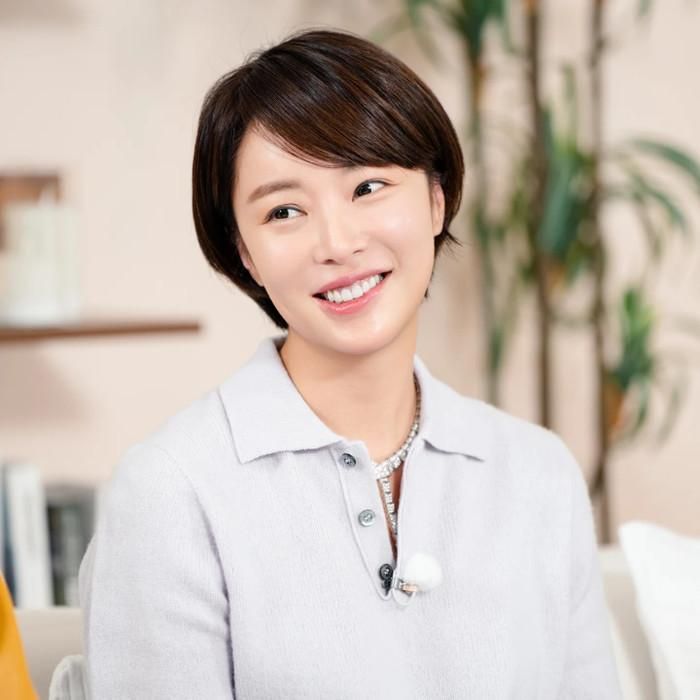 Hwang Jung Eum tiết lộ số tiền kiếm được ở thời đỉnh cao sự nghiệp.