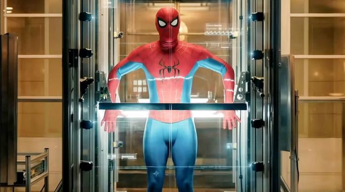 Việc Spider-Man vượt Star Wars: The Force Awakens càng đáng chú ý bởi bộ phim năm 2015 từng duy trì vị trí dẫn đầu doanh thu Bắc Mỹ trong nhiều năm.