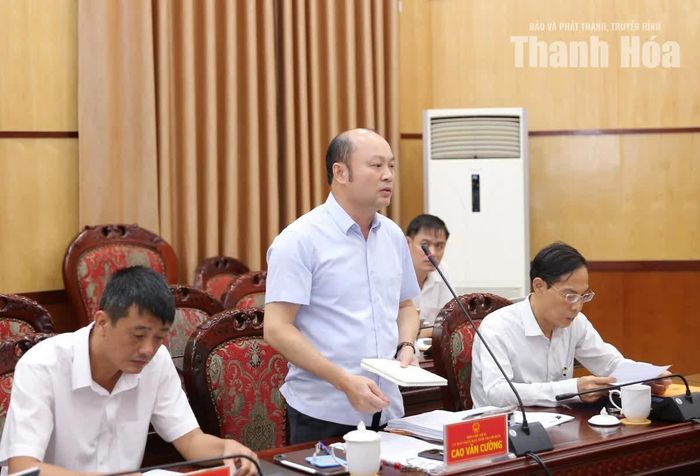 Phó Chủ tịch UBND tỉnh Cao Văn Cường phát biểu tại hội nghị.