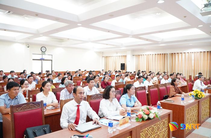 Đại biểu tham dự hội nghị. Ảnh: VINH ANH