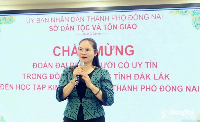 Phó Giám đốc Sở Dân tộc và Tôn giáo tỉnh Đắk Lắk Lê Thị Thanh Bích phát biểu tại buổi làm việc. Ảnh: Văn Truyên
