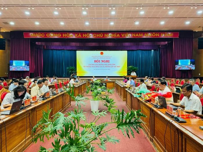  Quang cảnh cuộc họp. Ảnh: N.H 