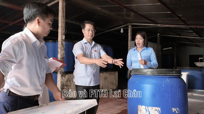 Đoàn giám sát khảo sát thực tế tại Công ty TNHH một thành viên Lộc trời Lai Châu (bản San Thàng 2).