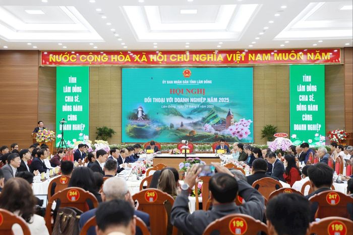 Lâm Đồng thường niên tổ chức đối thoại với doanh nghiệp