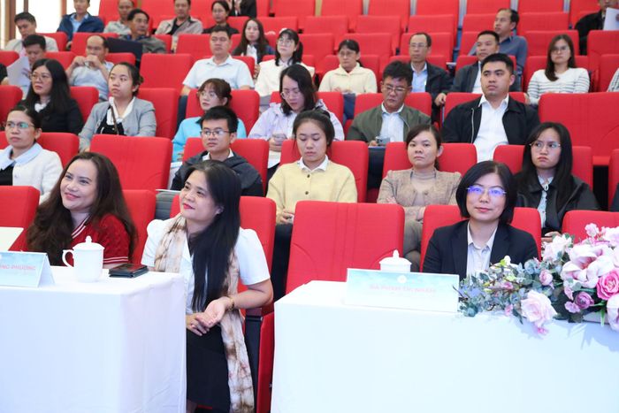 Các đại biểu tham dự