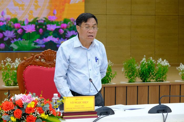 Đồng chí Võ Ngọc Hiệp, Phó Chủ tịch UBND tỉnh Lâm Đồng chủ trì buổi làm việc