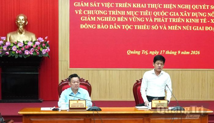 Đồng chí Lê Văn Bảo, Phó Chủ tịch UBND tỉnh phát biểu, tiếp thu ý kiến của đoàn giám sát - Ảnh: H.Tr