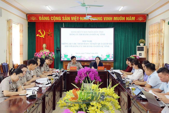 Hội nghị thông qua dự thảo Báo cáo kết quả giám sát đối với Đảng ủy Thi hành án dân sự tỉnh.