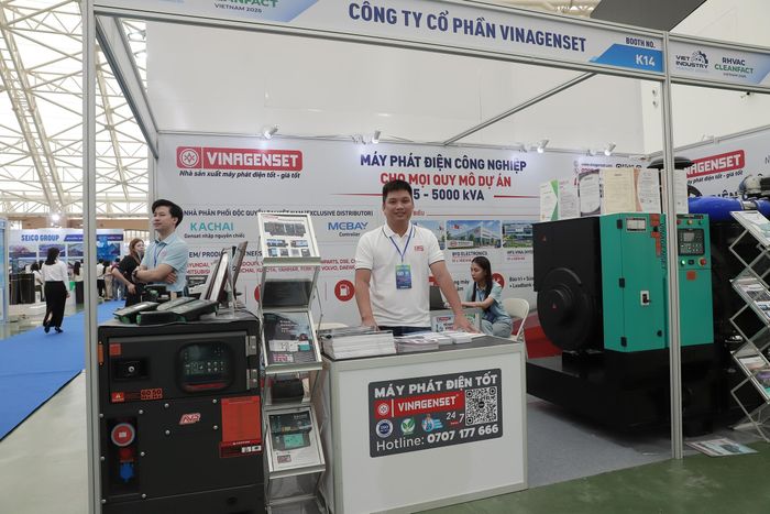 Công ty CP Điện Năng lượng Đại Thắng hoạt động trong lĩnh vực cung cấp, phân phối thiết bị điện, biến tần và pin lưu trữ. Doanh nghiệp đồng thời triển khai thi công, lắp đặt hệ thống điện mặt trời, cung cấp các giải pháp phục vụ nhu cầu sử dụng điện và phát triển nguồn năng lượng tại công trình, nhà máy. Tương tự, VINAGENSET cũng là một trong những doanh nghiệp chuyên máy phát điện công nghiệp cho mọi quy mô dự án.