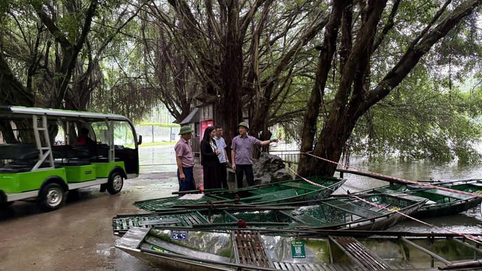 Tạm dừng hoặc điều chỉnh hoạt động là biện pháp chủ động, phòng ngừa tại những khu vực, tuyến và loại hình du lịch có nguy cơ bị ảnh hưởng bởi mưa lũ.