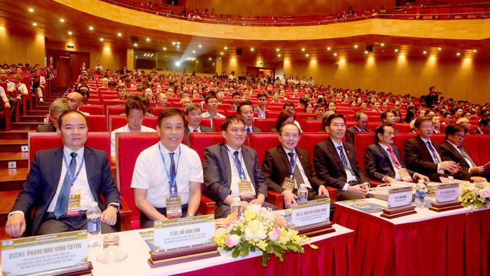 Toàn cảnh Hội nghị Khoa học Ngoại khoa và Phẫu thuật Nội soi toàn quốc năm 2026 (VASEL 2026), với chủ đề "Đổi mới công nghệ - Tích hợp AI phát triển phẫu thuật nội soi".