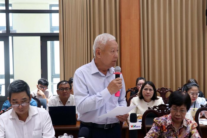 Tiến sĩ Trần Văn, nguyên Phó Chủ nhiệm Ủy ban Tài chính - Ngân sách của Quốc hội.