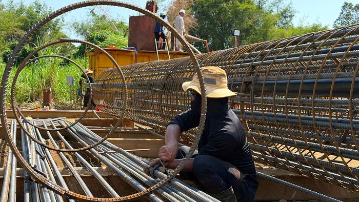 Dù chấp nhận bù lỗ, nhưng nhiều nhà thầu xây dựng vẫn khó tiếp cận nguồn đá phục vụ thi công xây dựng công trình.
