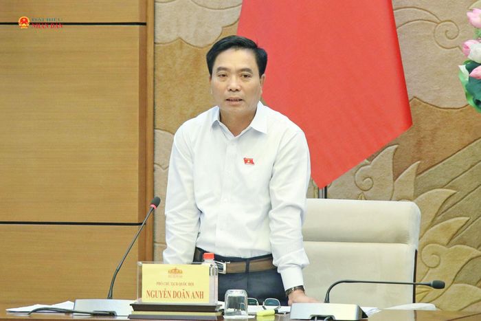 Phó Chủ tịch Quốc hội, Thượng tướng Nguyễn Doãn Anh phát biểu tại Hội nghị. Ảnh: Đắc Trường