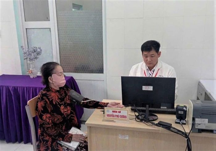 Khi trạm y tế được số hóa và triển khai bệnh án điện tử, người dân khám bệnh thuận tiện và không mất nhiều thời gian