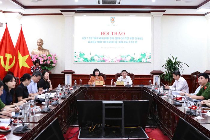 Toàn cảnh hội thảo