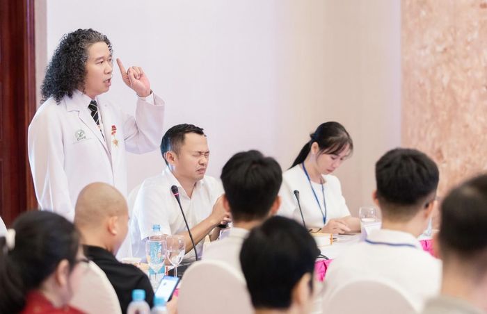 Ông Dương Minh Tâm, Tài năng trẻ Khoa học & Công nghệ Việt Nam phát biểu tại hội thảo (Ảnh PV)