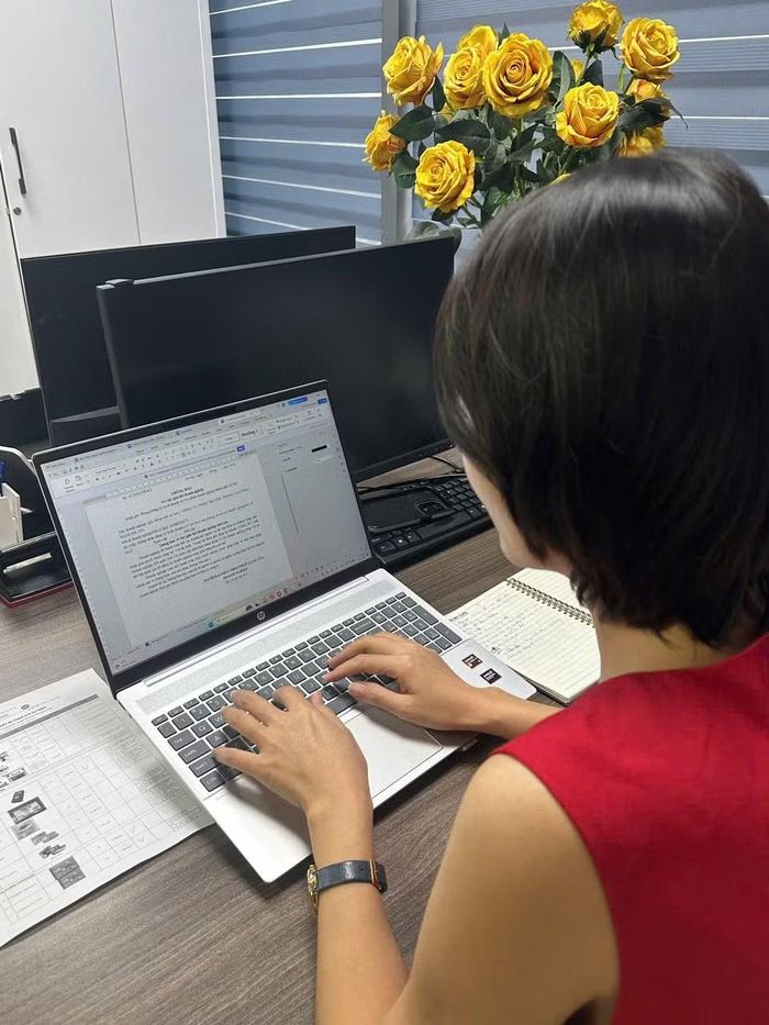 Gần 10 năm sau khi chuẩn bị thành lập công ty mới, chị Ngô Thị Ngọc Yến mới được thông báo hồ sơ của doanh nghiệp cũ vẫn chưa hoàn tất