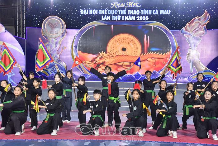 Tổng duyệt tiết mục trình diễn võ Vovinam và võ cổ truyền.