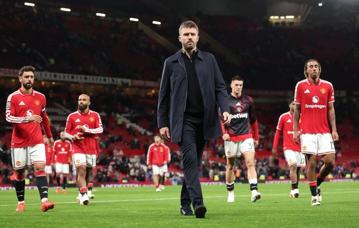 Cầu thủ Manchester United thất vọng sau màn sụp đổ tại Old Trafford
