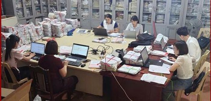 Các văn phòng đăng ký đất đai phải tăng ca làm việc để kịp thời hạn chiến dịch làm sạch dữ liệu