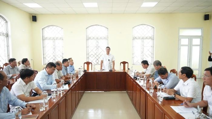 Chủ tịch UBND thành phố Lê Trí Thanh chỉ đạo công tác đảm bảo an toàn hồ chứa tại hồ Tả Trạch