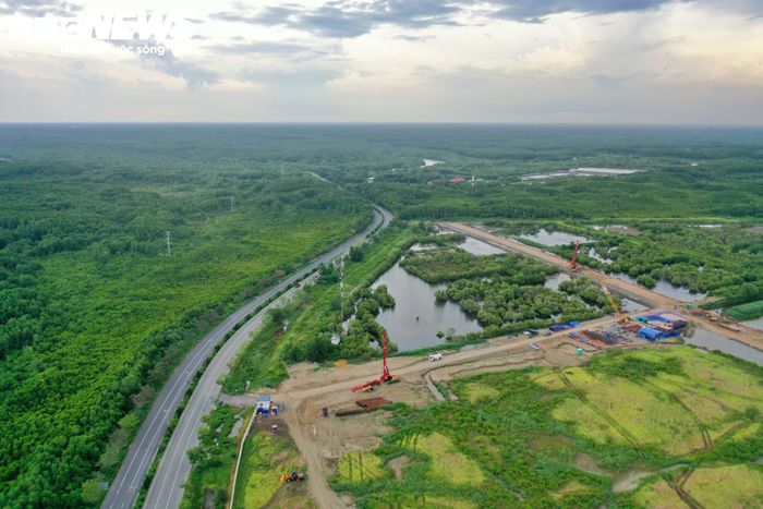 Đây là một trong 7 tuyến đường sắt đô thị trọng điểm của TP.HCM, nằm trong định hướng phát triển mạng lưới đường sắt đô thị của thành phố, hướng tới mục tiêu hoàn thành khoảng 200 km đường sắt đô thị vào năm 2030.