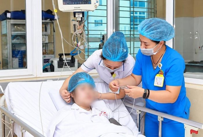 Chị L.T.T, các tổn thương phần mềm và xương không đe dọa tính mạng. (Ảnh: BVCC)