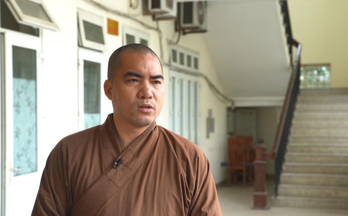 Đại đức Thích Chính Thuần, Trụ trì chùa Phúc Lâm. Ảnh Vân Nga