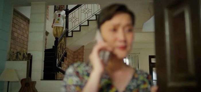 Bà Ngọc hẹn gặp Khánh để nói rõ giữa hai gia đình không còn nợ nần gì nhau. Ảnh VTV