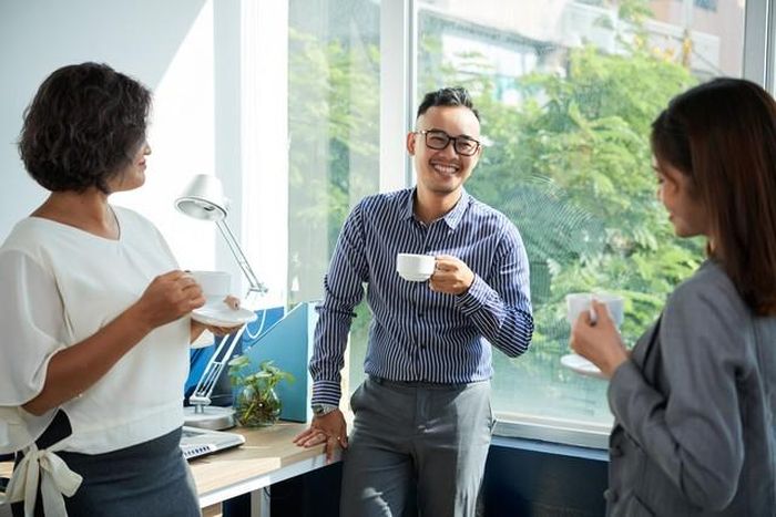 Cự Giải cũng không phải kiểu người quá tính toán trong các mối quan hệ. Sự chân thành và dễ gần giúp họ duy trì được những mối quan hệ lâu dài. Ảnh minh họa